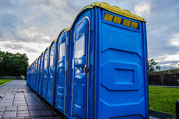Best Porta potty rental near me  in Crandon Lakes, NJ